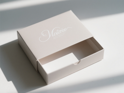 Luxury Chocolate Gift Box with Magnetic Rigid Packaging Chocolate Box for Birthday Party or Wedding Gift Display